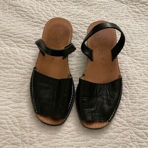 Womens Black Leather Sandals Parana River Spain Size 38